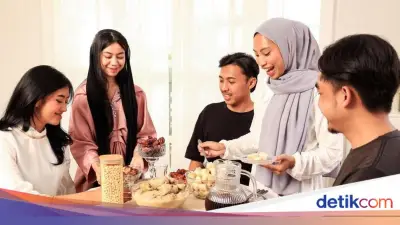 5 Contoh Teks Undangan Bukber via WhatsApp untuk Berbagai Kalangan