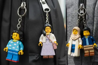5 Prompt AI Terbaru untuk Edit Foto Jadi Karakter Lego yang Viral