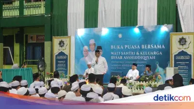 Ahmad Muzani Dorong Santri Manfaatkan Era Digital untuk Perluas Ilmu