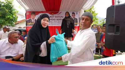 Andre Rosiade Bagikan 1.000 Sembako dan Pastikan Proyek Banjir Rawang Segera Dimulai