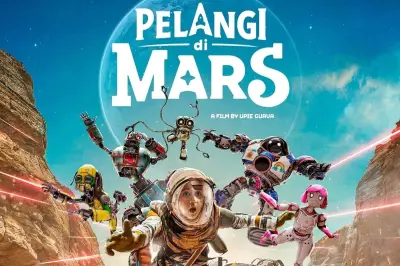 Film Pelangi di Mars Pasang Balon Raksasa 10 Meter di SCBD Sebelum Tayang