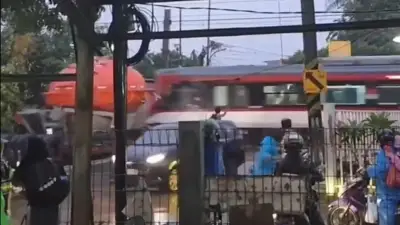 KAI Commuter Pastikan Jalur Poris Normal Usai Insiden Temperan Kereta Bandara