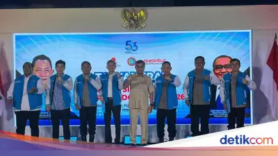 Kapolri Listyo Sigit Lantik Lima Anggota Dewan Penasihat KSPSI, Arsjad Rasjid Bidang Ekonomi