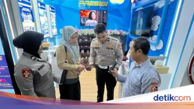 Korlantas Polri Pamerkan ETLE Mobile Handheld di Pameran Kampung Hukum 2026