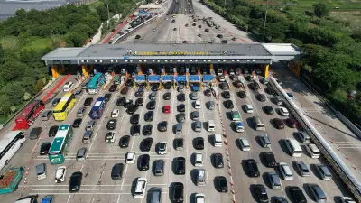 Libur Imlek 2026 Picu Lonjakan 31% Arus Kendaraan di Tol Jakarta-Cikampek
