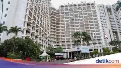 Mensesneg Tegaskan Hotel Sultan Tetap Beroperasi, Pengelolaan Beralih ke PPKGBK