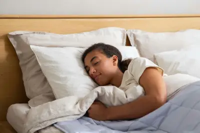 Rahasia Tidur Nyenyak: Pilih Bahan Seprai yang Tepat untuk Kenyamanan Maksimal