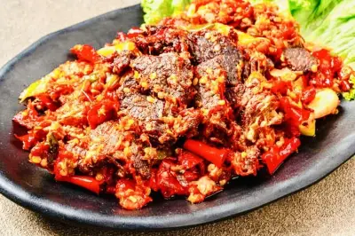 Resep Dendeng Lambok Minang: Rahasia Daging Sapi Empuk dengan Bumbu Meresap