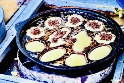 Resep Kue Cubit Tabur Cokelat, Jajanan Legendaris yang Lembut dan Manis