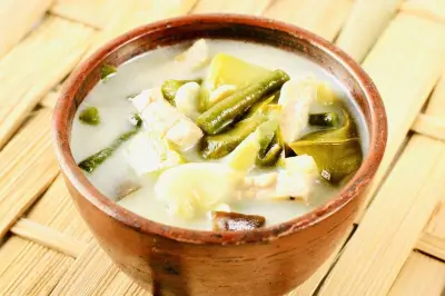 Resep Lodeh Kuah Susu, Alternatif Gurih Pengganti Santan yang Medok