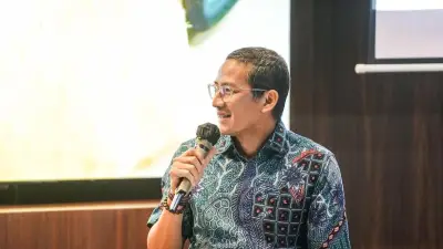 Sandiaga Uno Dorong Kemandirian Ekonomi Warga Jepara Melalui Kriya Limbah Kayu