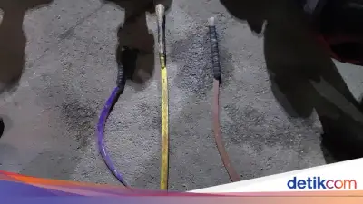 Satgas Anti Tawuran Polda Metro Tangkap 7 Pemuda dan Sita Senjata Tajam di Jakut