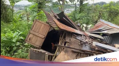 Tanah Bergerak di Semarang, 15 Rumah Rusak, Warga Bangun Tidur dalam Kekacauan