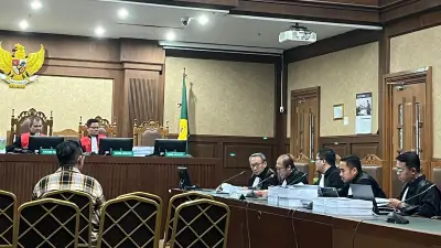 Tian Bahtiar Soroti Ancaman Kebebasan Pers dalam Pledoi Kasus Perintangan Penyidikan