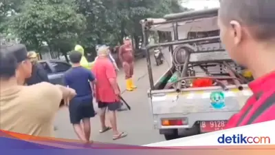 Wali Kota Bekasi Diancam Golok Saat Penertiban PKL, Respons dengan Memaafkan