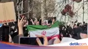 Mahasiswa Iran Kembali ke Kampus, Terus Serukan Perlawanan Terhadap Rezim Khamenei