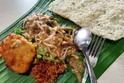 Nikmati Cita Rasa Khas: Pecel Madiun, Sate Ponorogo, dan Bakmi Solo dalam Satu Tempat