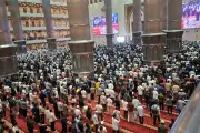 Sholat Tarawih 20 Rakaat vs 8 Rakaat: Pilihan Jamaah di Masjid Ramadhan