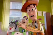 Toy Story 5 Hadir, Woody Lawan Kecanduan Gadget Bonnie