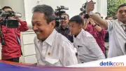 Trenggono Hanya Tersenyum Ditanya Rekonsiliasi dengan Purbaya Usai Ribut Anggaran Kapal