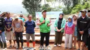 Wakil Ketua DPR Resmikan 8 Rumah Relokasi untuk Korban Longsor di Arjasari Bandung