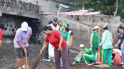 5.200 Warga Buleleng Bersihkan 7 Pantai, Dukung Program ASRI Presiden Prabowo