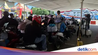 Antrean Pemudik Motor Dominasi Pelabuhan Ciwandan, Pelat B dari Jabodetabek Mendominasi