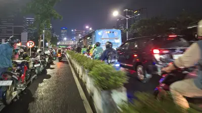 Arus Lalu Lintas Padat di Sekitar GBK Jelang Final FIFA Series 2026 Indonesia vs Bulgaria
