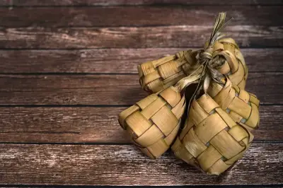 Asal Usul Ketupat Lebaran: Simbol Permintaan Maaf dan Media Dakwah Sunan Kalijaga