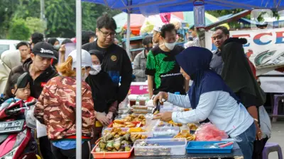 Belasan Sampel Takjil Mi Kuning dan Kerupuk di Jakarta Selatan Terkontaminasi Formalin dan Boraks