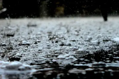 BMKG Prediksi Hujan Ringan-Sedang Warna Perjalanan Mudik Lebaran 2026