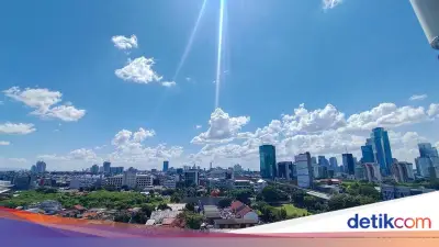 BMKG Ungkap Penyebab Hawa Panas Jakarta: Radiasi Matahari dan Peralihan Musim