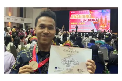 Bukhari, Siswa MAN 1 Medan, Lolos ke Jurusan Data Science Monash University