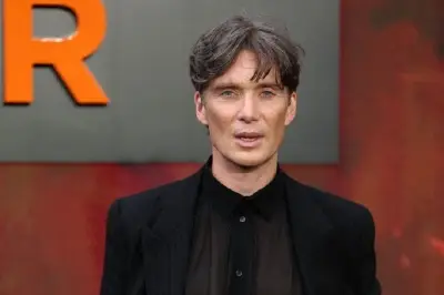 Cillian Murphy Ungkap Cerita di Balik Kemunculannya di Video Klip Taylor Swift