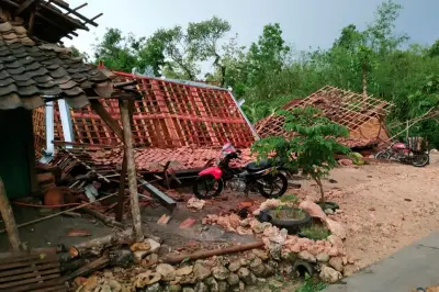 Cuaca Ekstrem Landa Ciamis, 83 Rumah Warga Rusak Beragam Tingkat