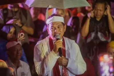 Dedi Mulyadi Temui Bocah Sopir Angkot di Safari Ramadhan Cianjur