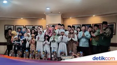 DPRD Surabaya Gelar Buka Puasa Bersama Anak Yatim, Kenang Almarhum Adi Sutarwijono