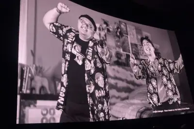 Film 'Tunggu Aku Sukses Nanti' Sajikan Tribute Mengharukan untuk Vidi Aldiano