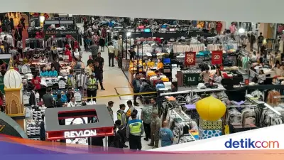 Geger Wanita Jatuh dari Lantai 4 Mal di Medan, Polisi Selidiki Identitas dan Penyebab