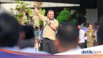 Gubernur Jateng Tegaskan ASN Harus Tetap Semangat Layani Masyarakat Pasca-Lebaran