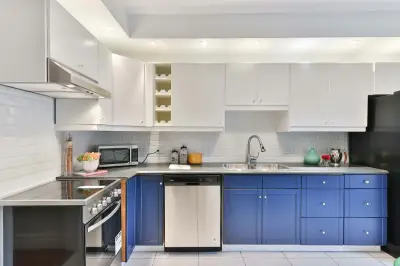 Hindari 5 Desain Backsplash Dapur yang Bikin Tampilan Jadi Ketinggalan Zaman