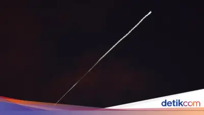 IRGC Luncurkan Gelombang Serangan ke-34 ke Pangkalan AS dan Israel