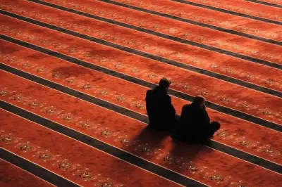 I'tikaf di Sepuluh Hari Terakhir Ramadhan: Makna dan Praktiknya