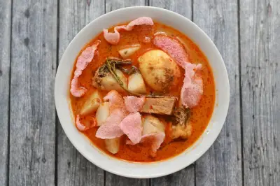 Jangan Buang Ketupat Sisa Lebaran, Olah Jadi Sayur Padang Lezat