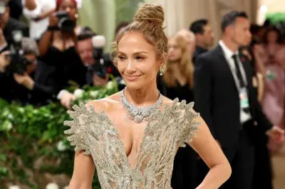 Jennifer Lopez Ungkap Kebahagiaan sebagai Perempuan Lajang Pasca Perceraian