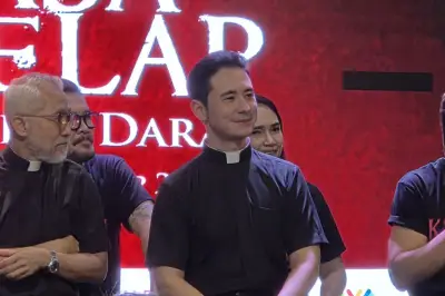 Jerome Kurnia Naik Level: Dari Pemain Jadi Produser Eksekutif Film Kuasa Gelap