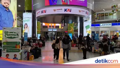 KAI Catat 49.895 Penumpang Berangkat dari Jakarta di H-7 Lebaran 2026