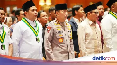 Kapolri Hadiri Buka Puasa Bersama PB SEMMI, Santuni Anak Yatim di Jakarta
