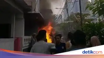 Kebakaran Rumah di Bendungan Hilir Jakpus Tewaskan 1 Orang, Diduga Gagal Napas