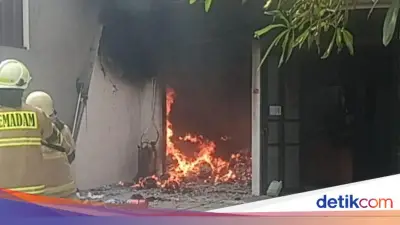 Kebakaran Toko Laundry di Kelapa Gading, 2 Karyawati Terluka dan Kerugian Rp 300 Juta